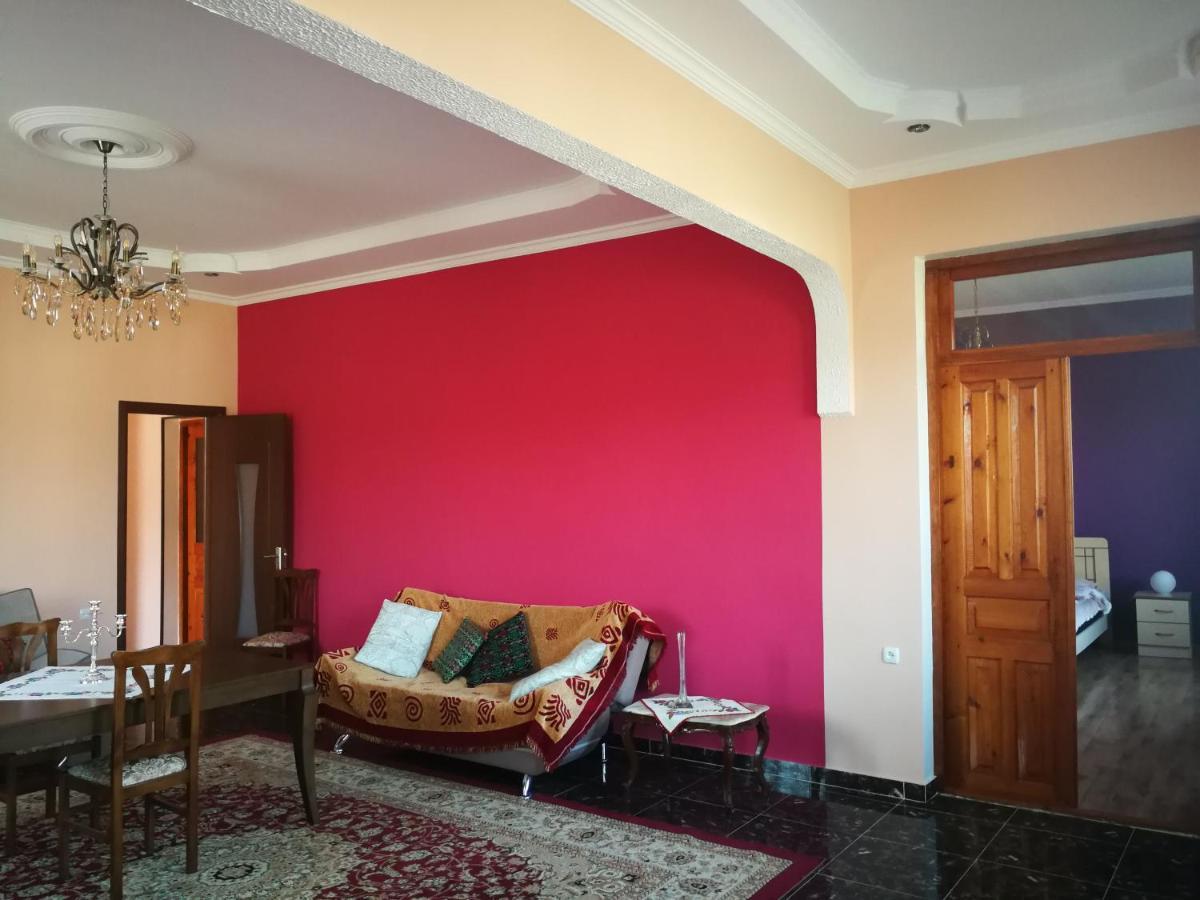 Hotel Nini'S Sweet House Matkhoji Esterno foto